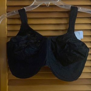 Aviana Nice bras cover with lace all around